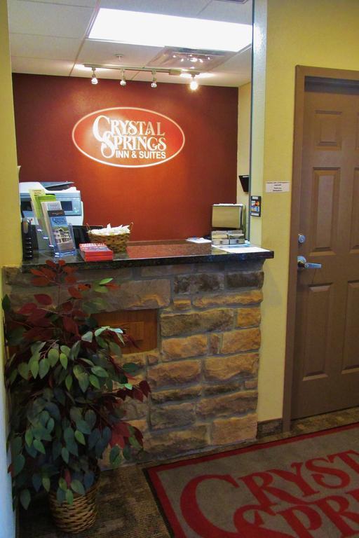 Crystal Springs Inn And Suites Towanda Kültér fotó