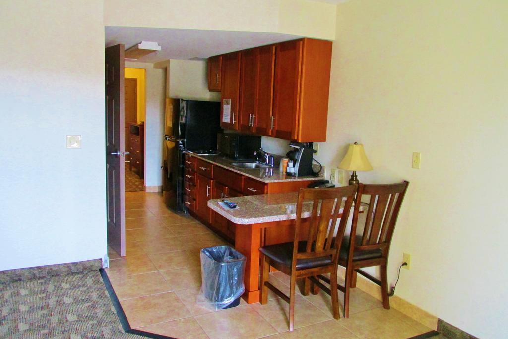 Crystal Springs Inn And Suites Towanda Szoba fotó