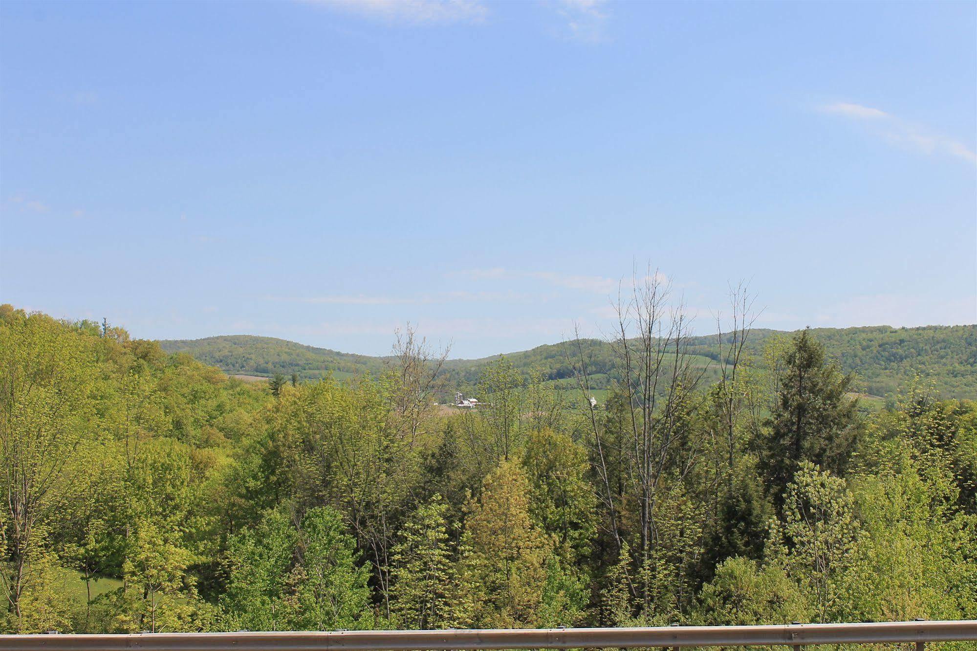 Crystal Springs Inn And Suites Towanda Kültér fotó