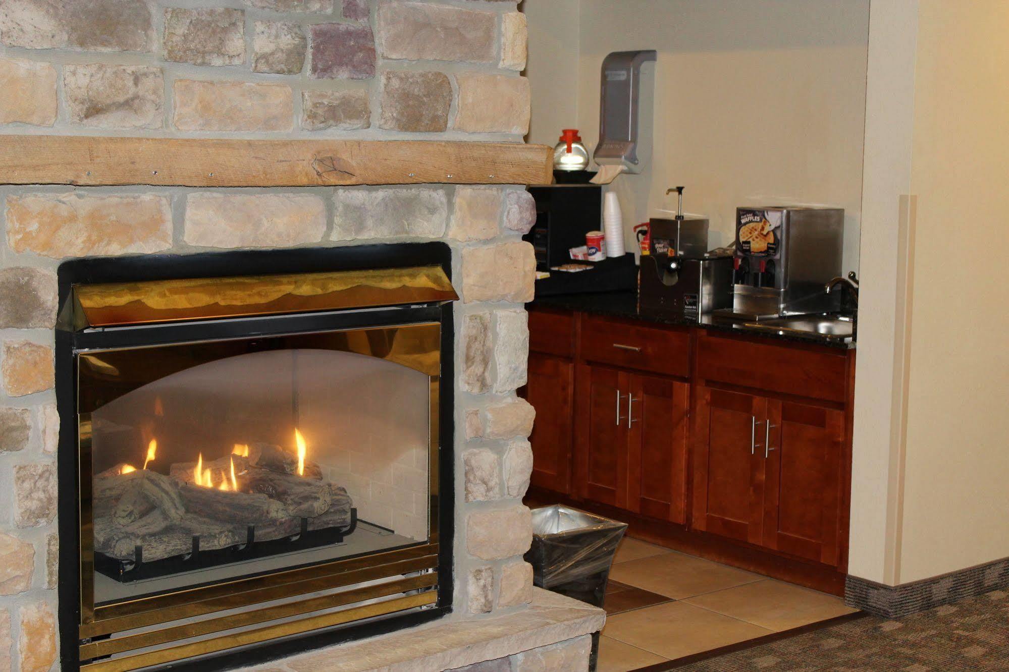 Crystal Springs Inn And Suites Towanda Kültér fotó